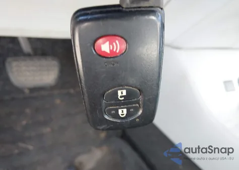 2013 Toyota Prius Two z USA, uszkodzony, nr VIN JTDKN3DU4D5632596